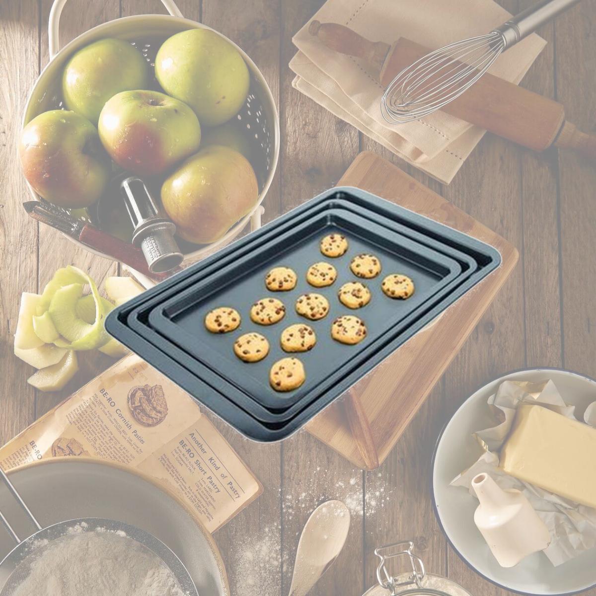 Picture of Culinary Edge 30100 Cookie Sheet Set, Gray - 3 Piece