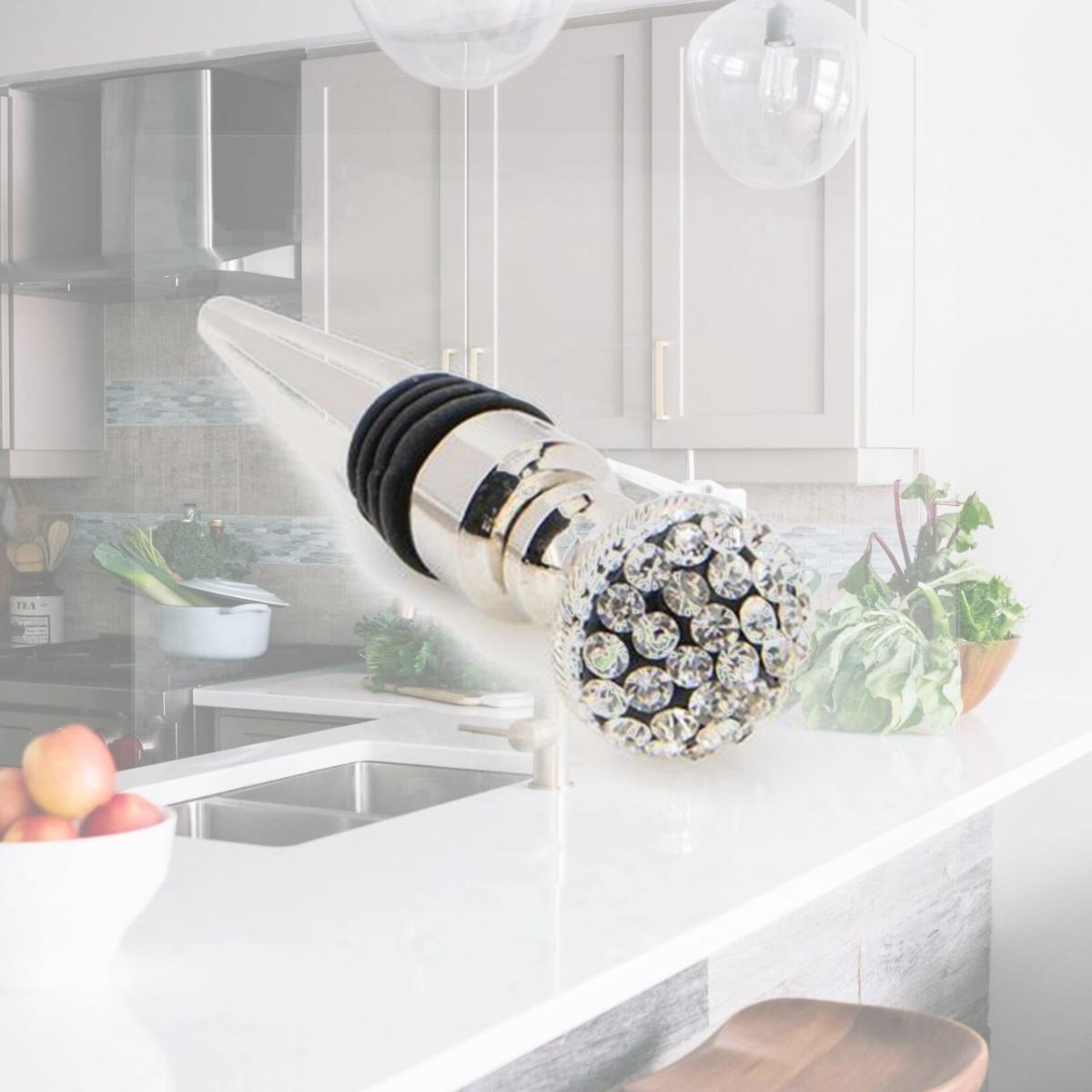 Picture of Classic Touch SDBS462 6.5 in. Hammered Stainless Steel Bottle Stopper with Diamonds