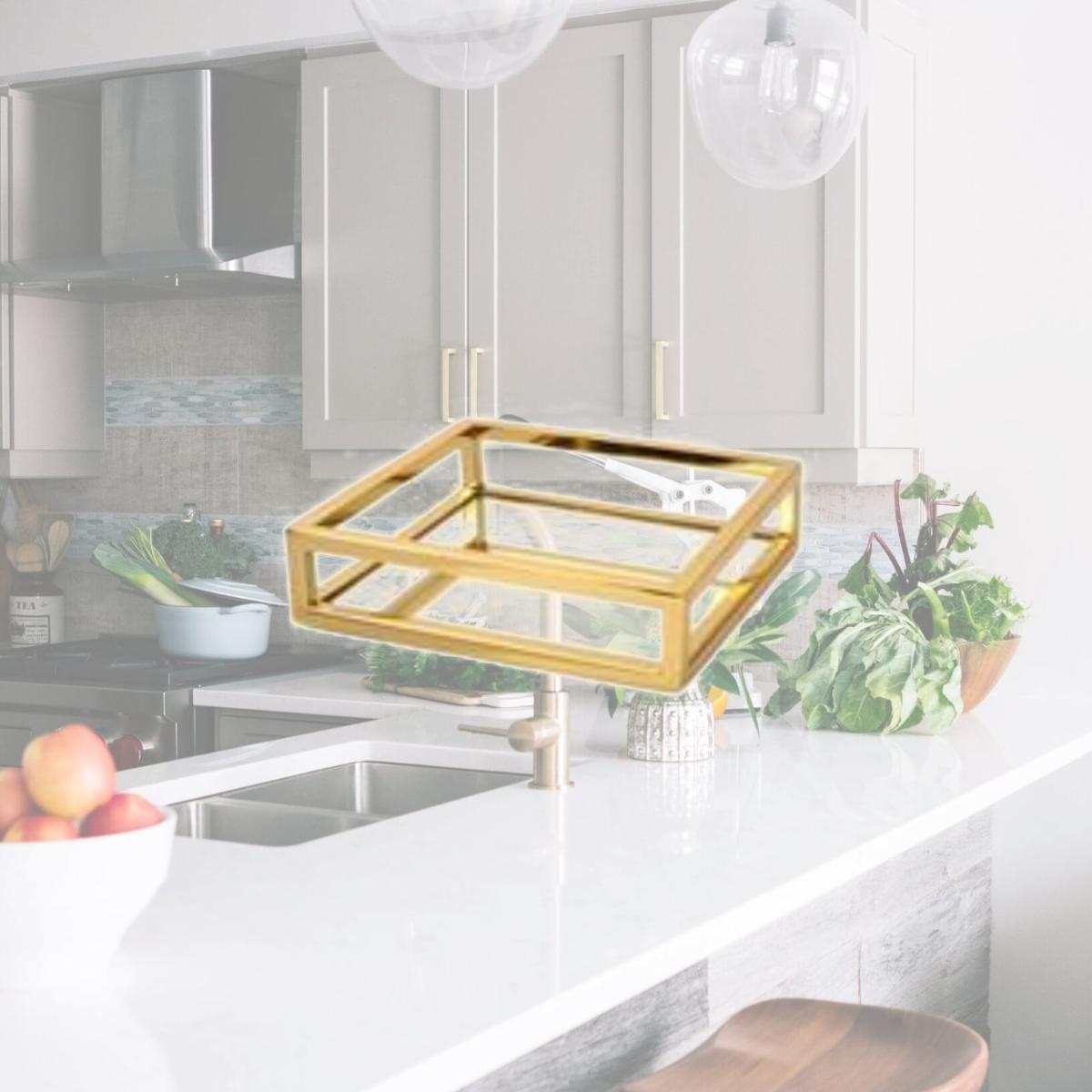 Picture of Classic Touch MNH9G Mirror Base Napkin Holder