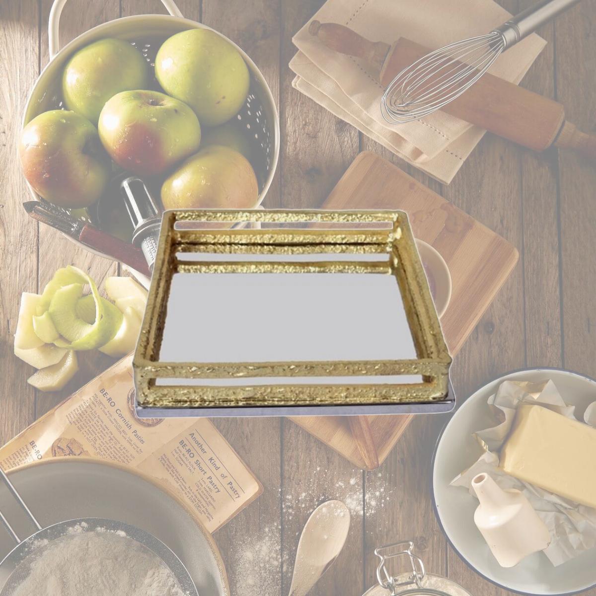 Picture of Classic Touch TPNH2028 Square Napkin Holder with Gold Loop Design