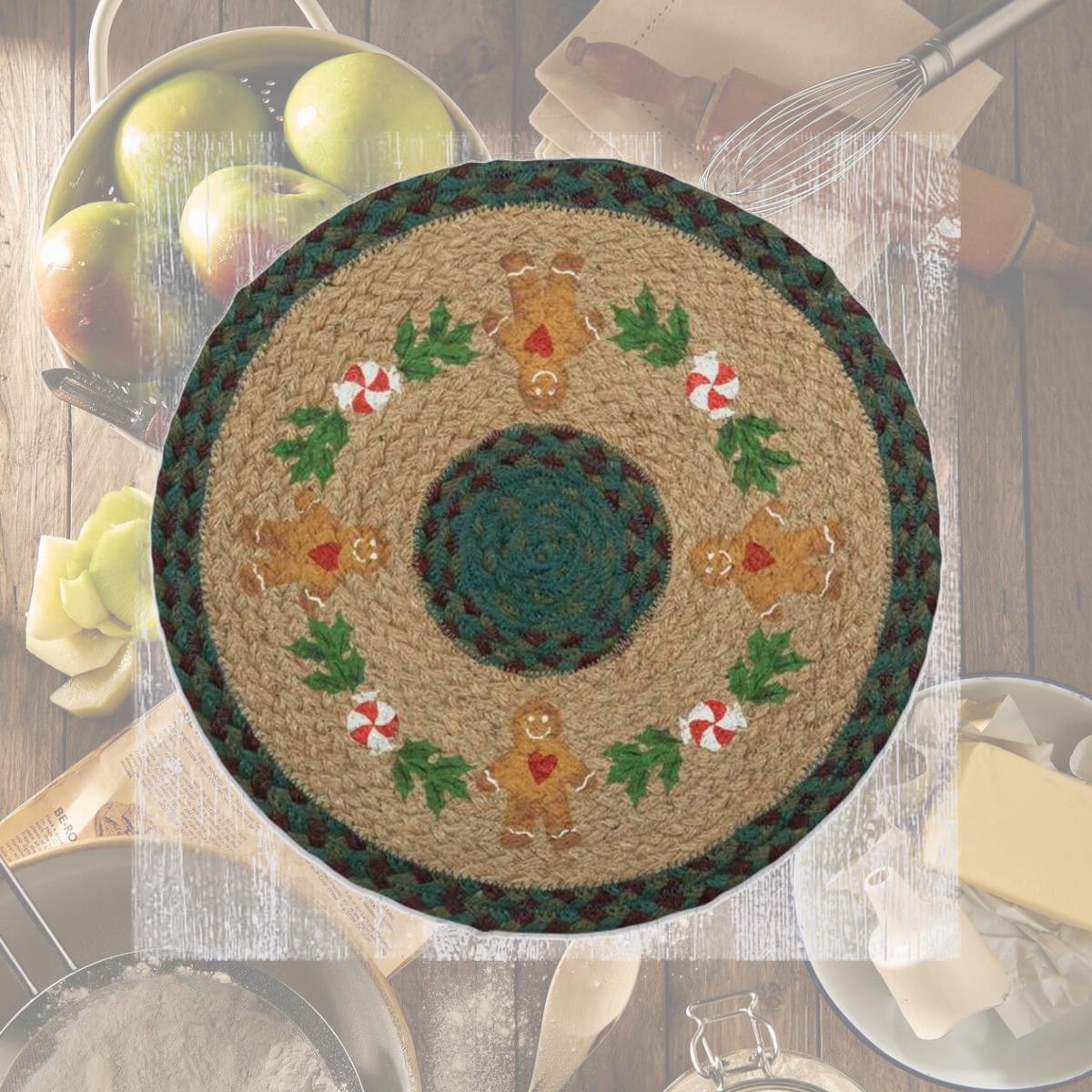 Picture of Capitol Importing 57-508GM 15 x 15 in. PM-RP-508 Gingerbread Man Printed Round Placemat, Green