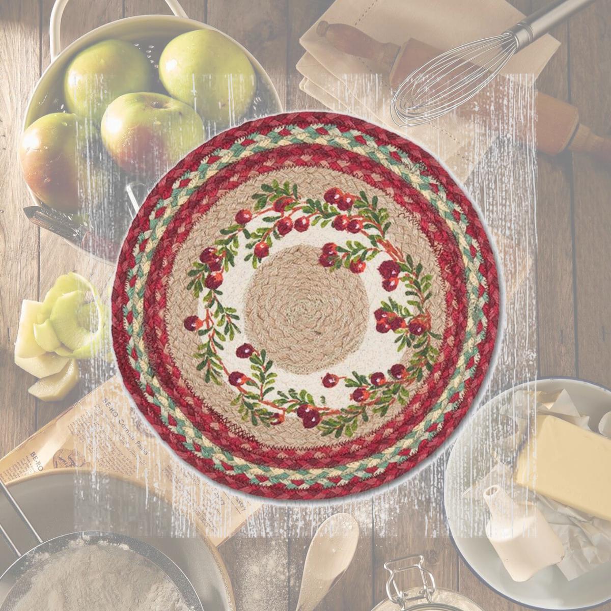 Picture of Capitol Importing 57-390C 15 in. Cranberries Printed Round Placemat