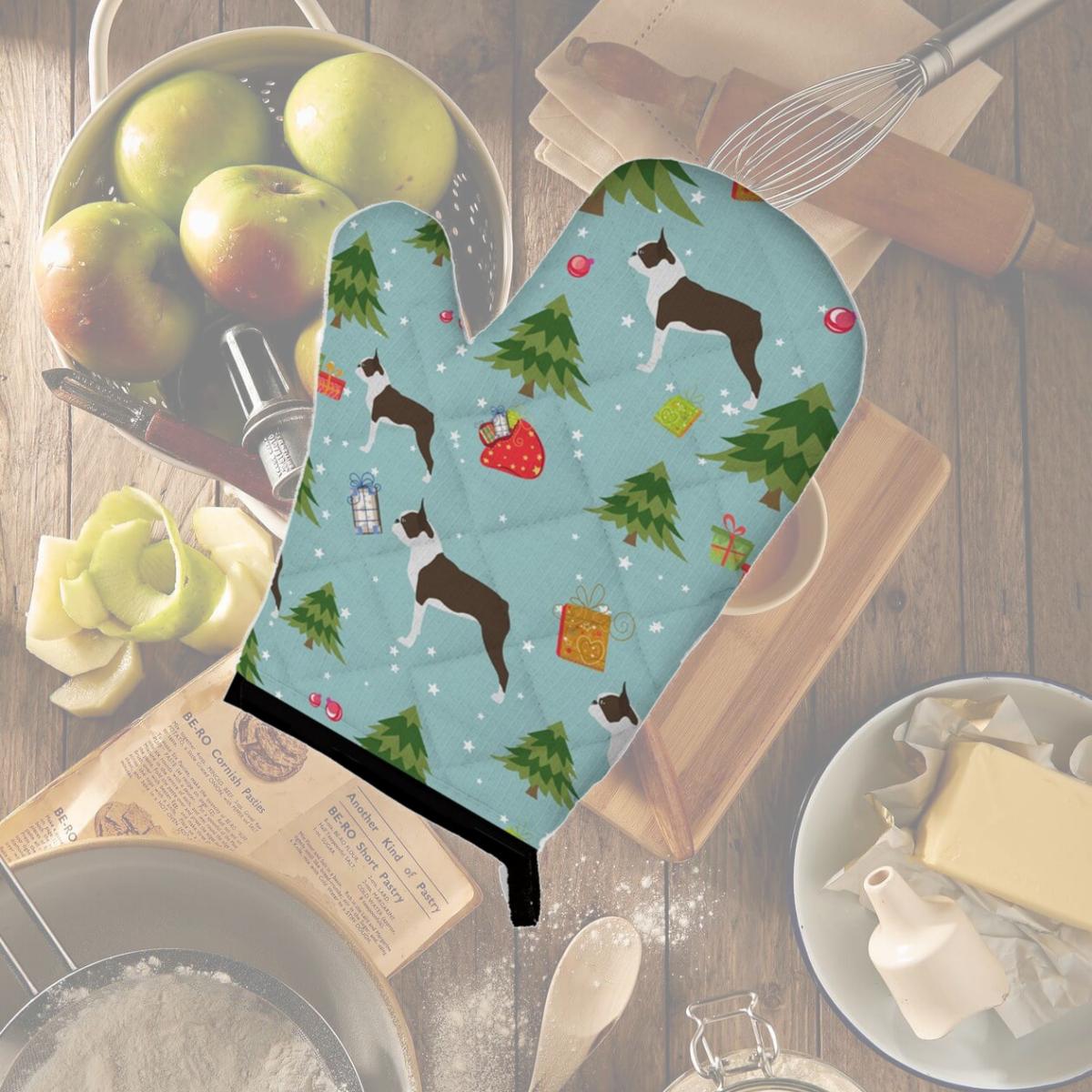 Picture of Carolines Treasures BB4868OVMT Christmas Boston Terrier Oven Mitt