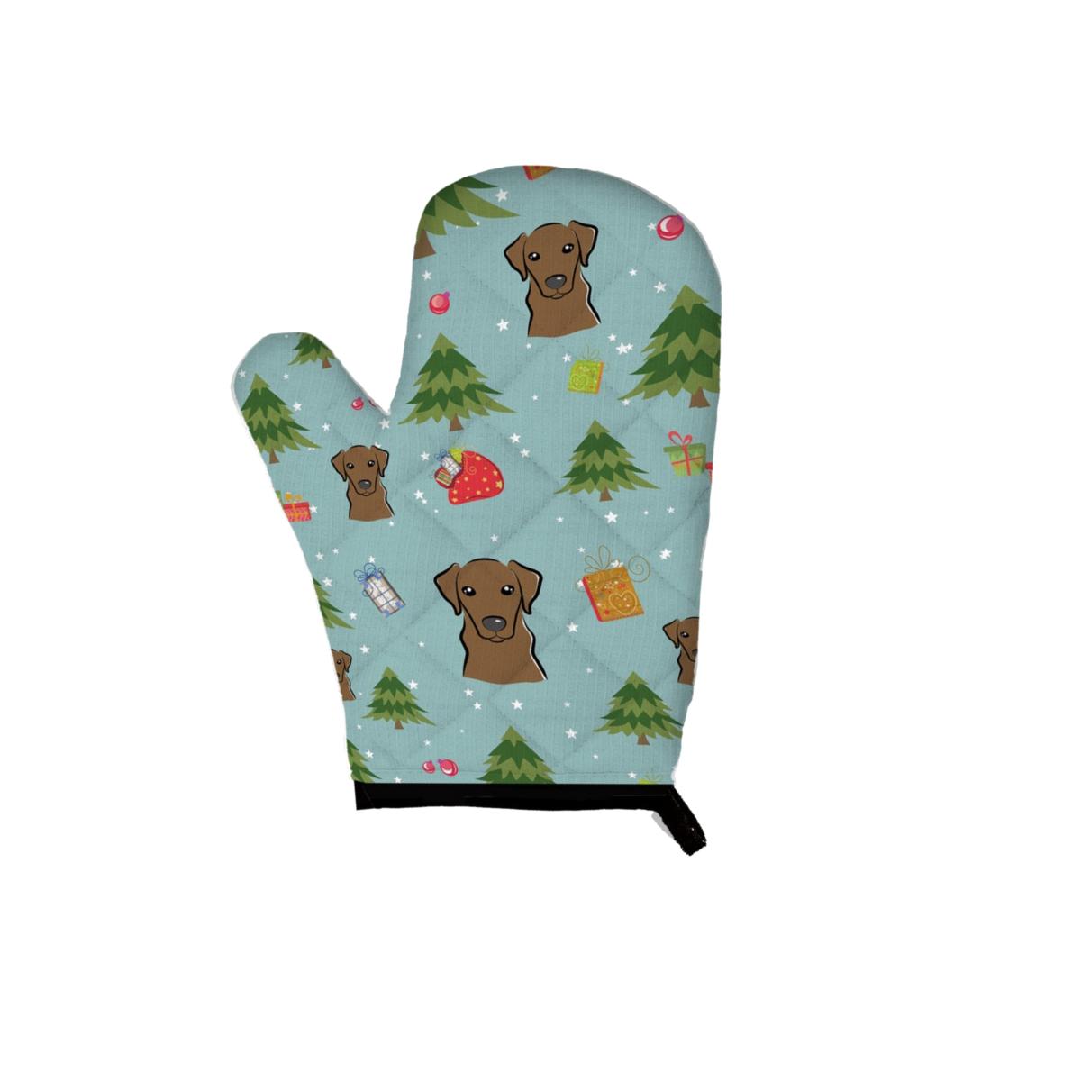 Picture of Carolines Treasures BB5023OVMT Christmas Chocolate Labrador Oven Mitt