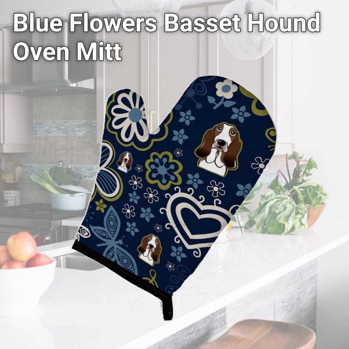 Picture of Carolines Treasures BB5094OVMT Blue Flowers Basset Hound Oven Mitt