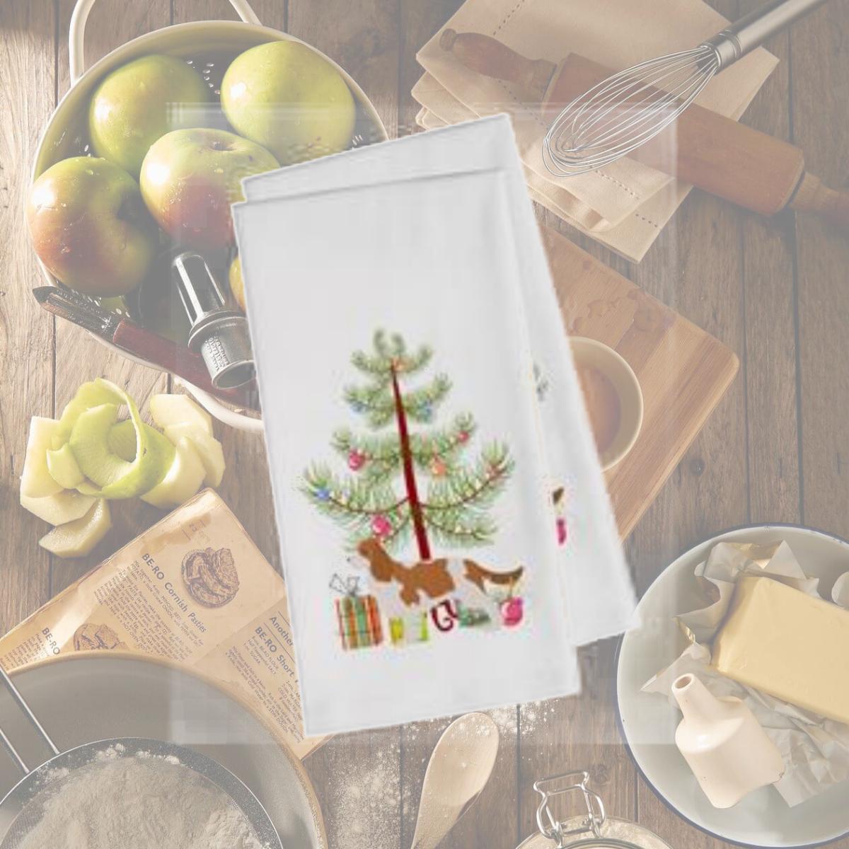 Picture of Carolines Treasures BB2967WTKT Cavalier King Charles Spaniel Merry Christmas Tree White Kitchen Towel - Set of 2