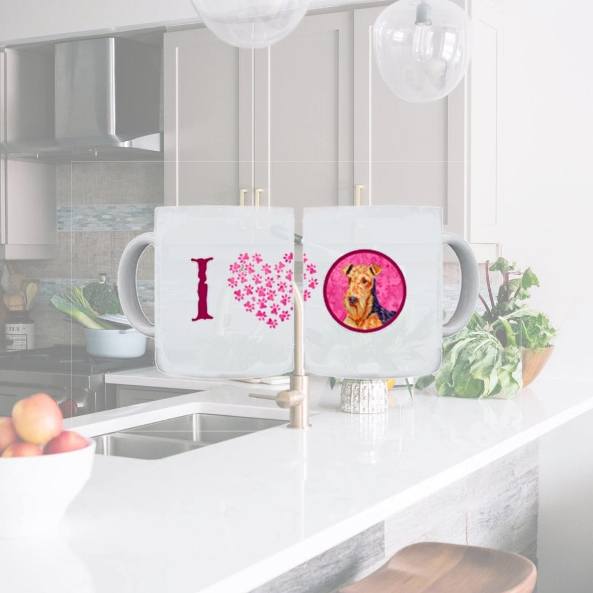 Picture of Carolines Treasures LH9381PK-CM15 15 oz. Airedale Dishwasher Safe Microwavable Ceramic Coffee Mug