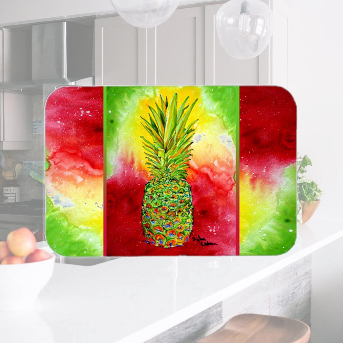 Picture of Carolines Treasures 8395LCB 15 x 12 in. Pineapple in Green and Red Glass Cutting Board