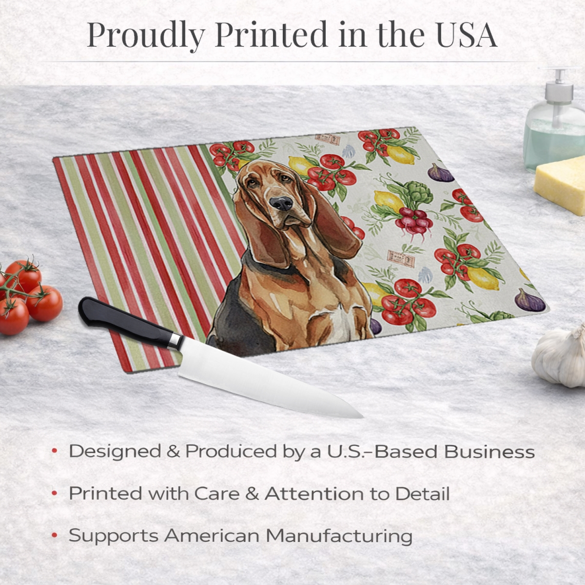 Picture of Carolines Treasures WDK8118LCB 11.25 x 15.25 in. Liver & Tan Bloodhound Vegetables Glass Cutting Board