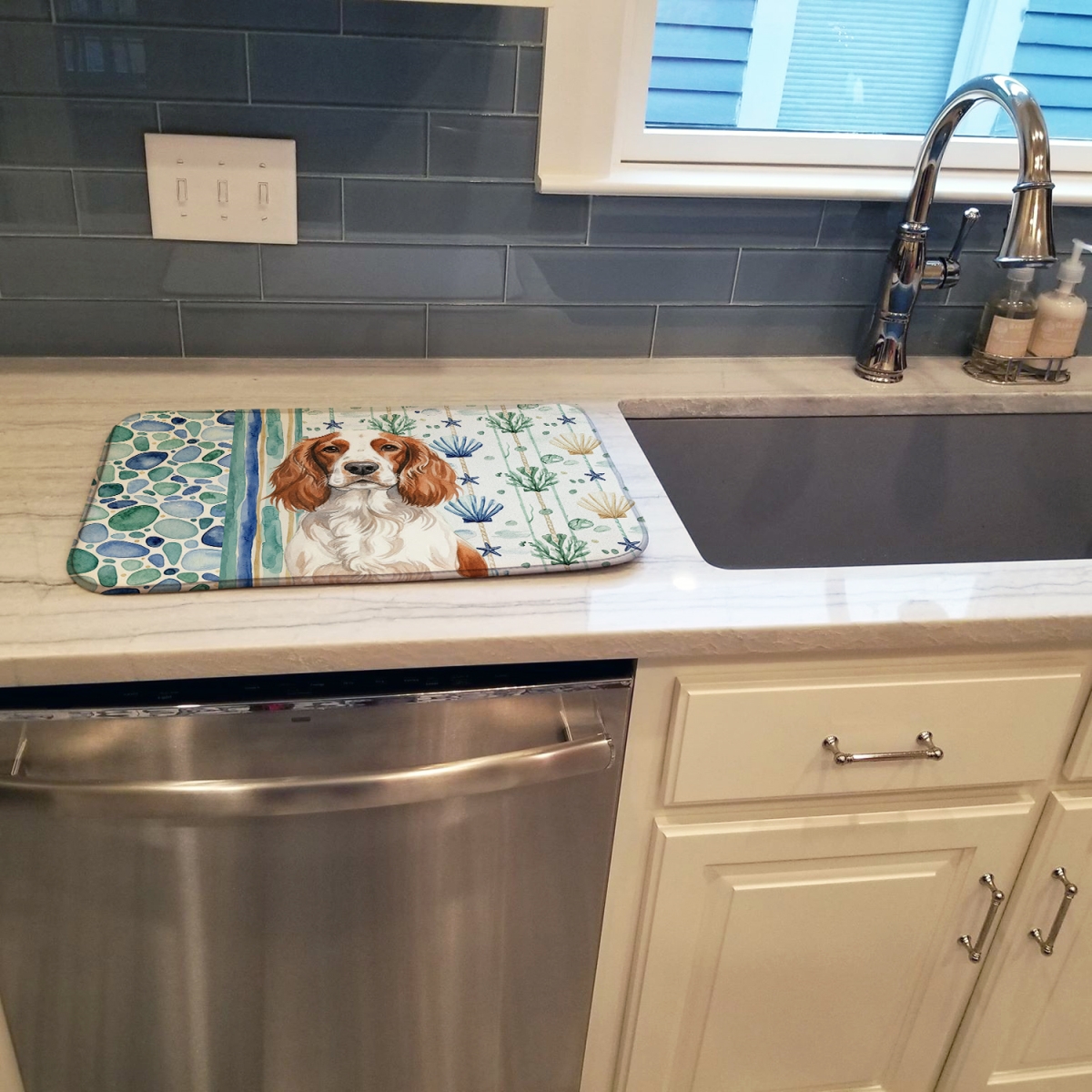 Picture of Carolines Treasures WDK7248DDM 21 x 14 in. Welsh Springer Spaniel Coastal Sea Glass Dish Drying Mat