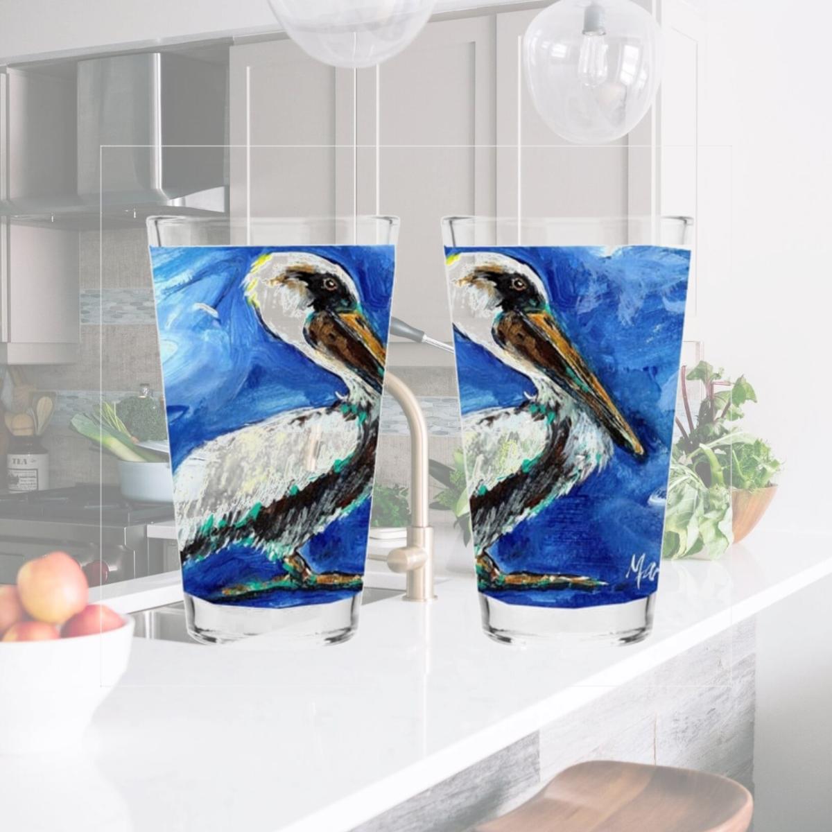 Picture of Carolines Treasures MW1178PINT Pelican 16 Oz. Mixing Glass