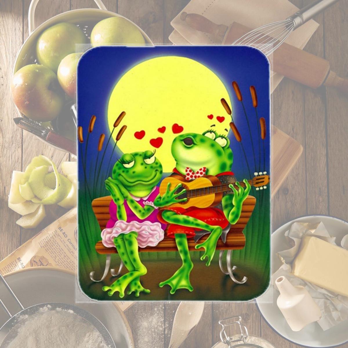 Picture of Carolines Treasures APH0522LCB Frog Love Songs Glass Cutting Board, Large