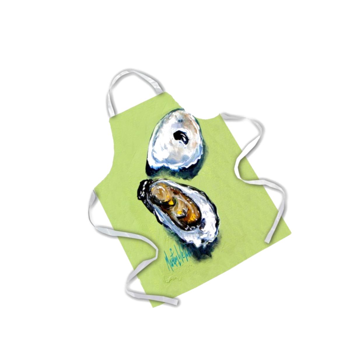 Picture of Carolines Treasures MW1262APRON Two Oyster Shells Apron