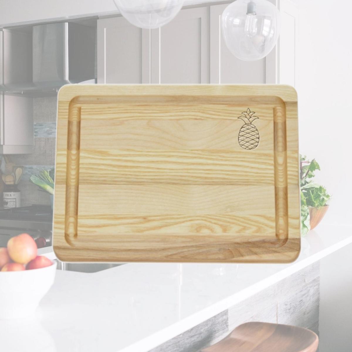 Picture of Carved Solutions Master Collection Wooden Cutting Board Small -Pineapple