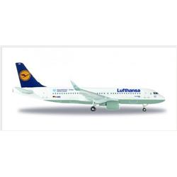 He530699 1 Isto 500 Lufthansa A320 Munich Airport 25 Years Sharklets Model Planes