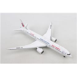 Ph1845 China Eastern Airlines Boeing 787-9 Scale 1 By 400 Reg No. B-206k