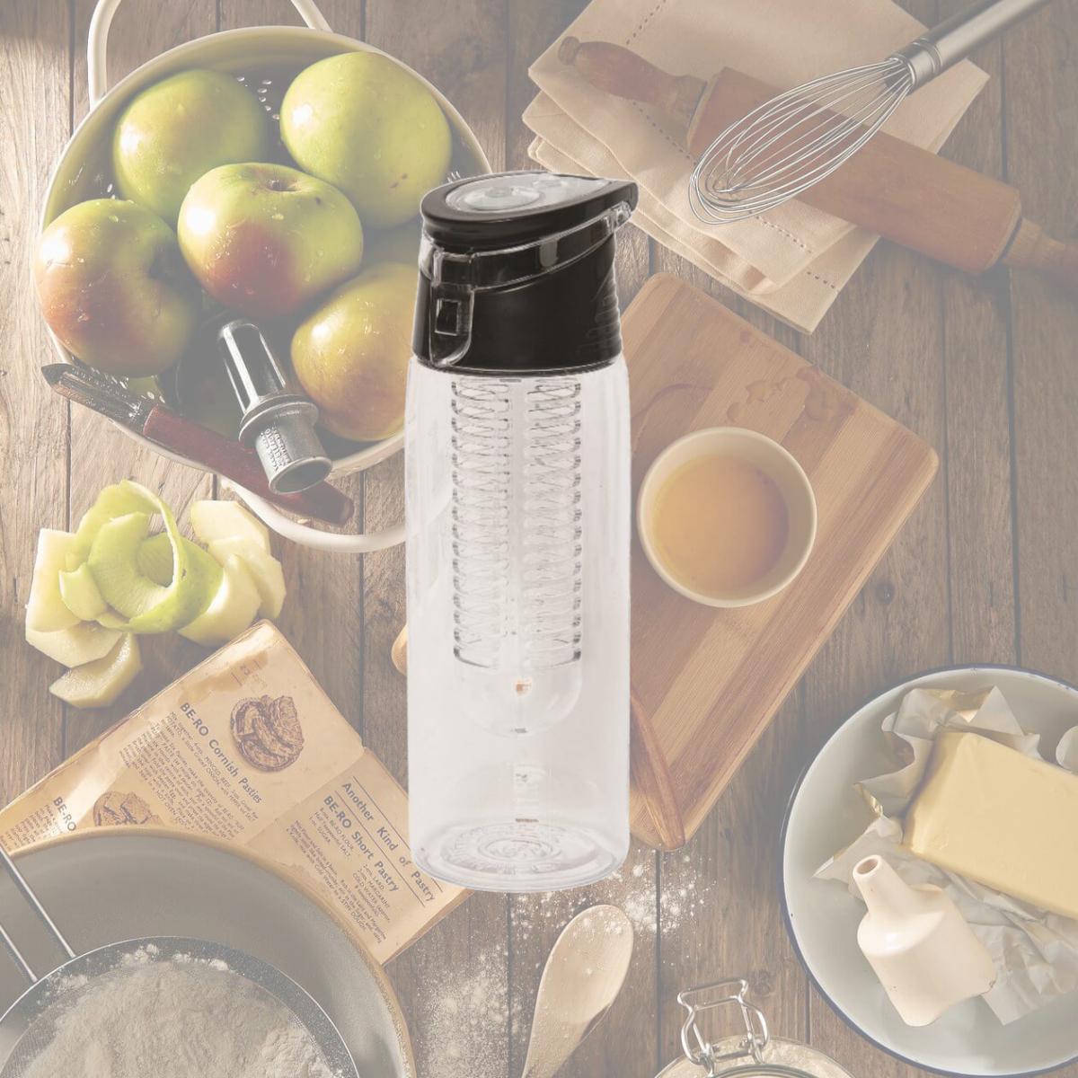 Picture of Debco WB9027 Selma Sipper 680 ml 23 oz Tritan Infuser Bottle - Black 