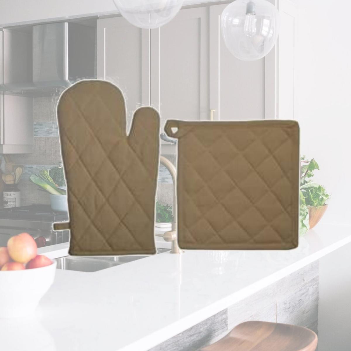 Picture of Dunroven House ORK104MP-WHE Quilted Oven Mitt & Potholder Set, Wheat