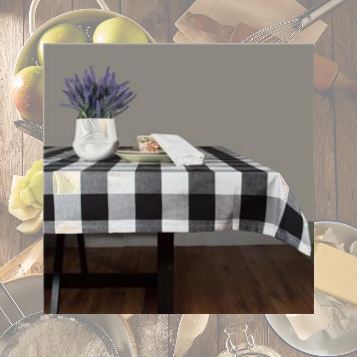 Picture of Dunroven House RK820-BLK 60 x 84 in. Farmhouse Square Tablecloth, Black & White