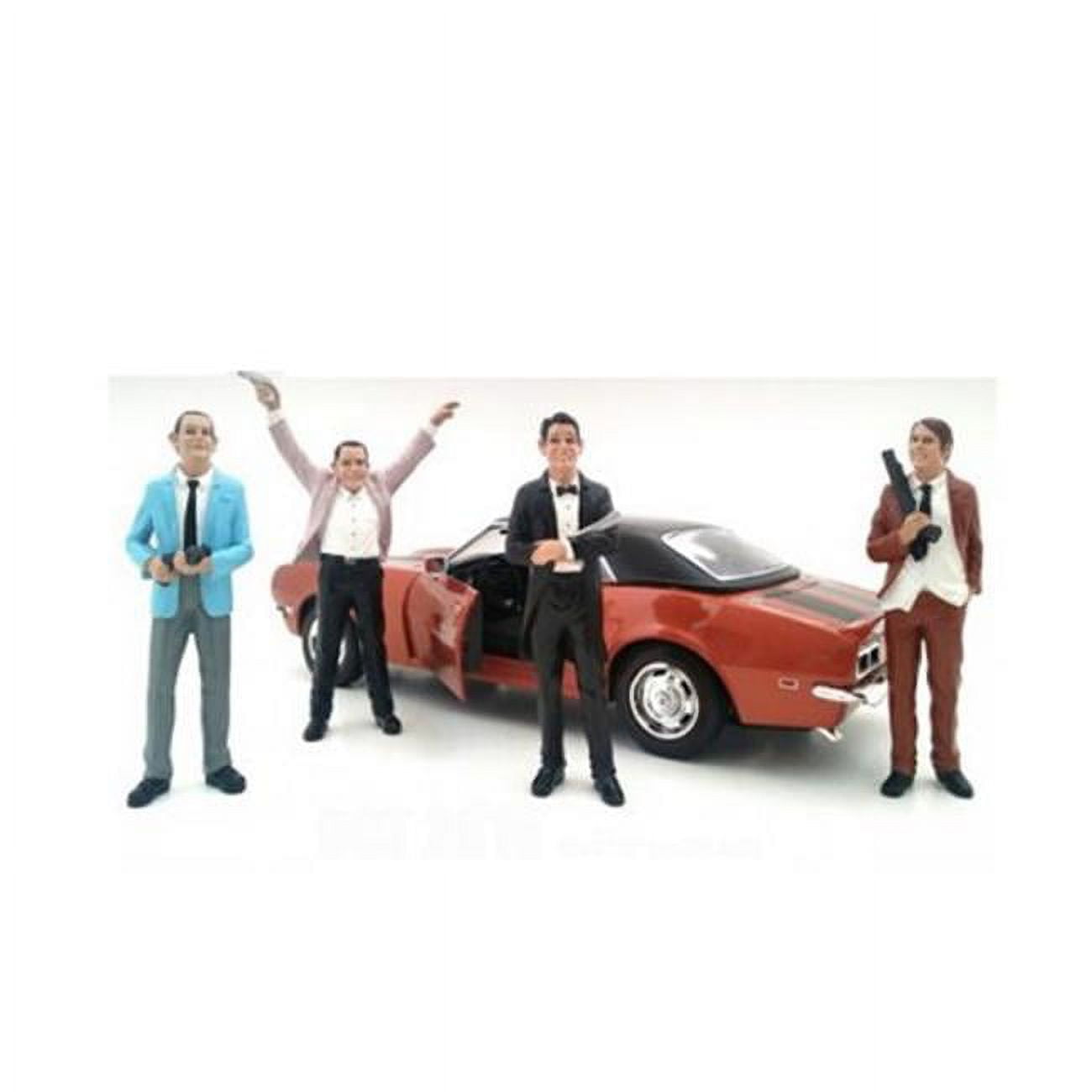 The Robbers Figure Set For 1-24 Scale Model, 4 Piece