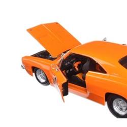 Maisto 32196or 1969 Dodge Charger R-t Harley Davidson 1 By 25 Scale Diecast Model Car - Orange