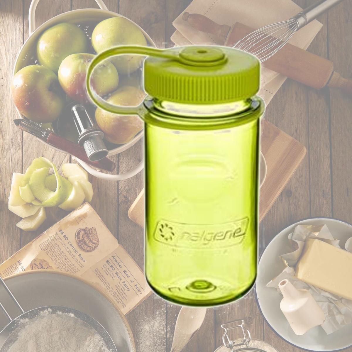 Picture of Nalgene 347900 53 mm Wide Mouth Loop-Top Lid, Spring Green