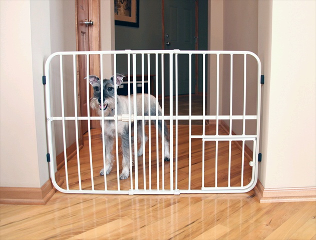 0624ds Step Over Expandable Metal Pet Gate, Beige