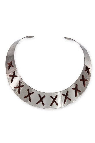 5241-n-s Silvertone Leather X Detail Collar Necklace