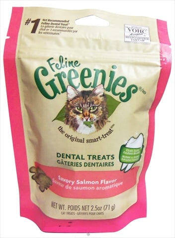 428572 Green Feline Dental Salmon Treats 2.5 Oz.