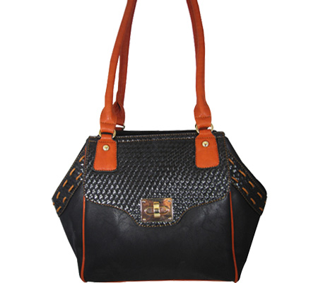 Ashlyn7blk Black Handbag With Twist Lock Flap
