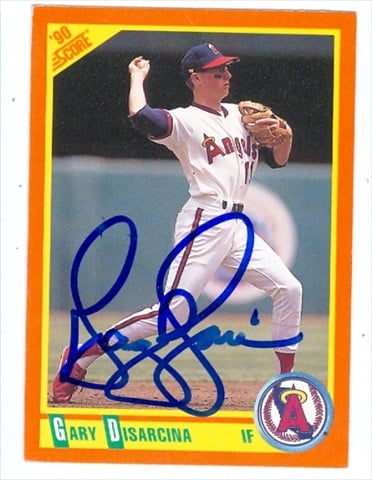 37728 Gary Discarcina Autographed Baseball Card California Angels 1990 Score No. 68 T 67