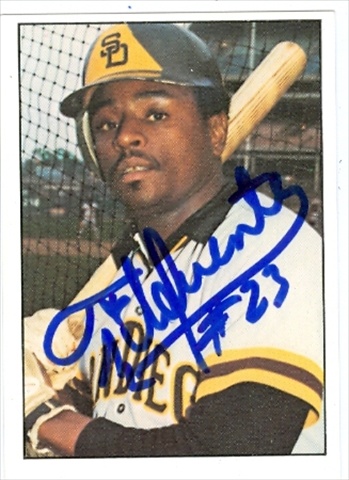 37820 Tito Fuentes Autographed Baseball Card San Diego Padres 1975 Sspc No. 124 67