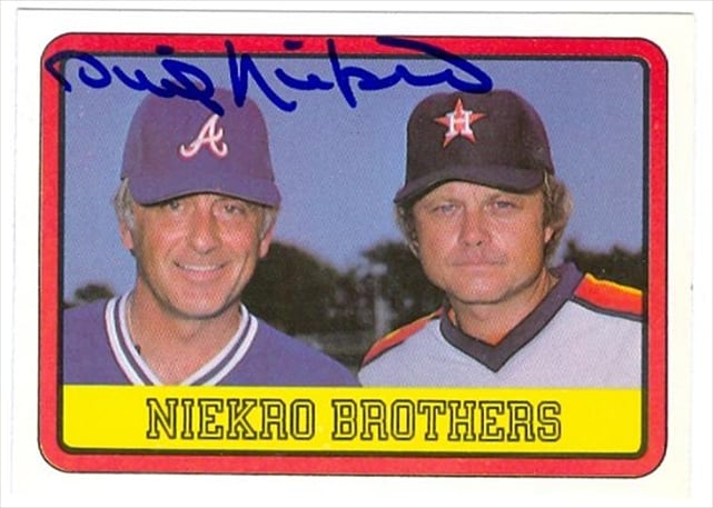 37845 Phil Niekro Autographed Baseball Card Atlanta Braves 1983 Donruss No. 613 67