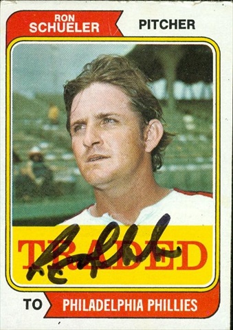 45628 Ron Schueler Autographed Baseball Card Philadelphia Phillies 1974 Topps Traded No .544T