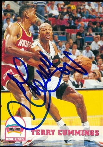 46104 Terry Cummings Autographed Basketball Card San Antonio Spurs 1993 Hoops No .197