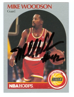 46290 Mike Woodson Autographed Basketball Card Houston Rockets 1990 Hoops No .131