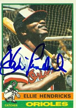 50651 Ellie Hendricks Autographed Baseball Card Baltimore Orioles 1976 Topps No .371