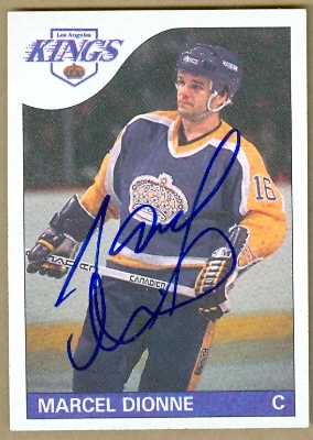 56294 Marcel Dionne Autographed Hockey Card Los Angeles Kings 1985 Topps No .90