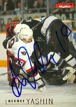66466 Alexei Yashin Autographed Hockey Card Ottawa Senators 1996 Skybox Impact No. 122