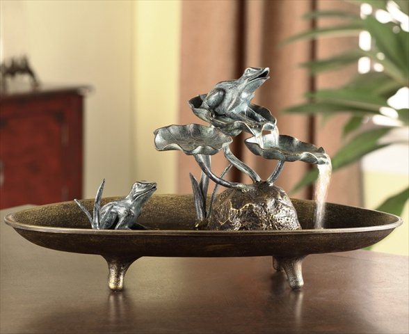 33792 Frog Couple Table Fountain