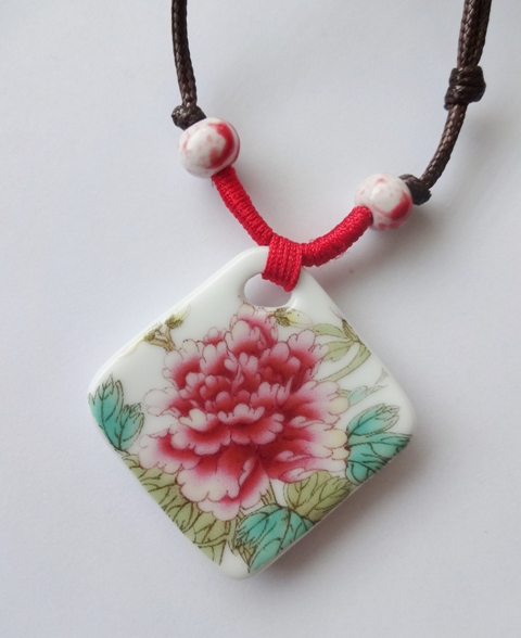 N0001 Flower Porcelain Necklace
