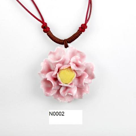 N0011 Pink Flower Shaped Necklace