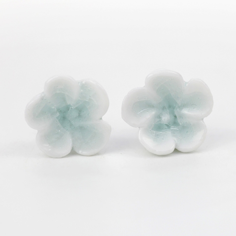 E0004 Light Blue Flower Earrings