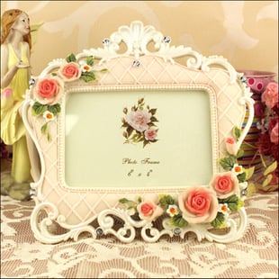 G0011 Floral Picture Frame