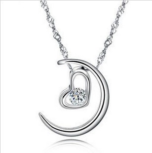 N0022 Moon Represents My Heart Necklace