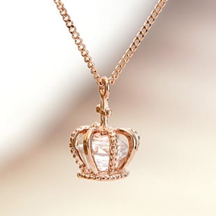 N0028 Golden Crown Necklace With Crystal