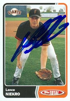 77116 Lance Niekro Autographed Baseball Card San Francisco Giants 2003 Topps Total No .212