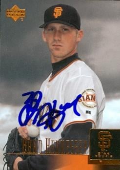 77159 Brad Hennessey Autographed Baseball Card San Francisco Giants 2001 Upper Deck No .40