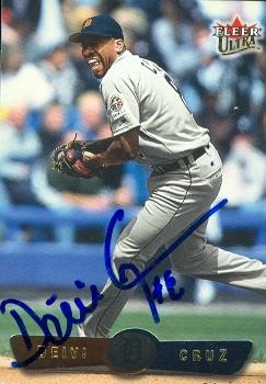 88721 Deivi Cruz Autographed Baseball Card Detroit Tigers 2002 Fleer Ultra No. 97