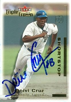 88737 Deivi Cruz Autographed Baseball Card Detroit Tigers 2001 Fleer Triple Crown No. 221